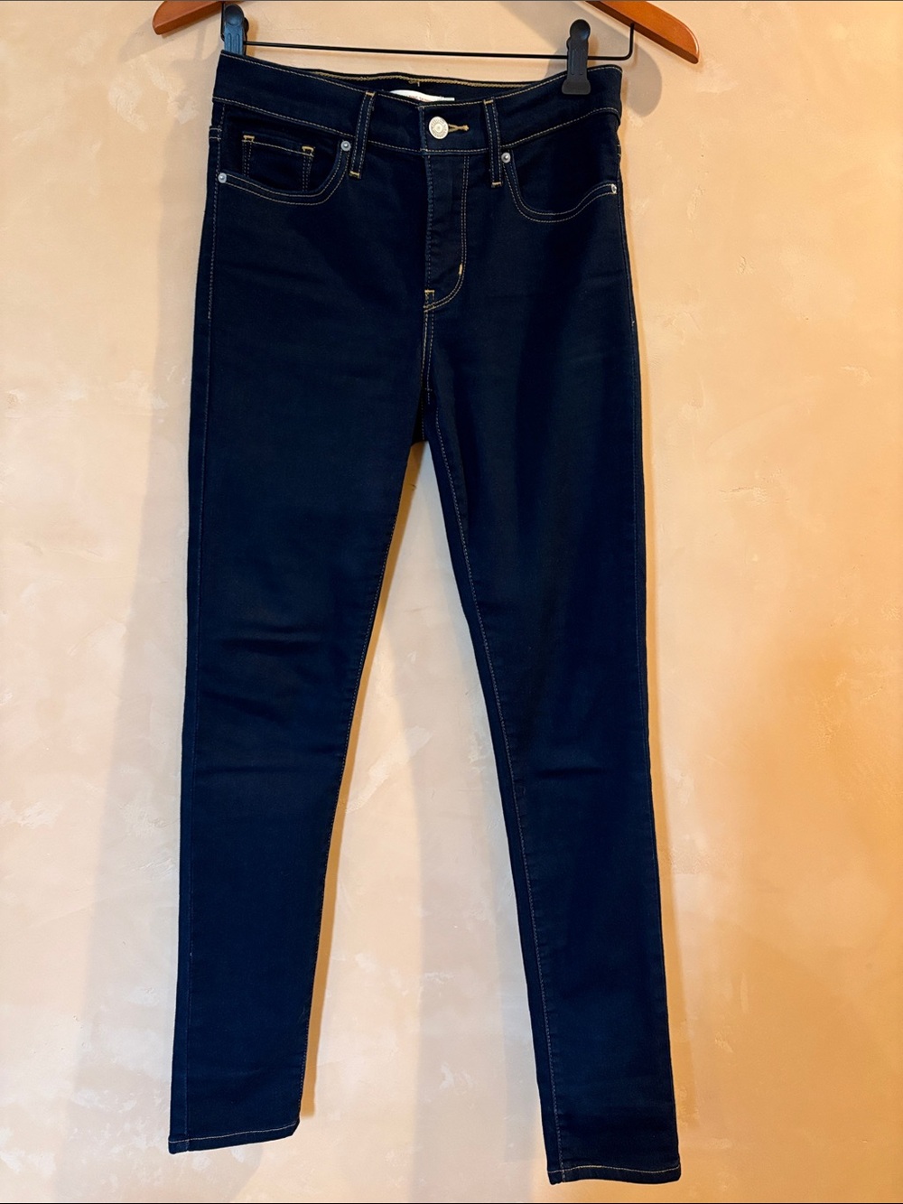 Levi's Women's Indigo Skinny Jeans Size 26